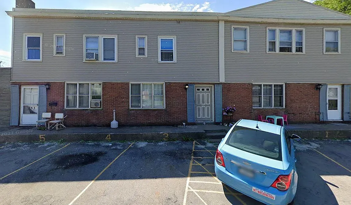 757 Washington Ave — Photo 1
