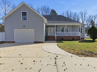 1012 Bennetts Pasture Rd, Suffolk, VA 23435