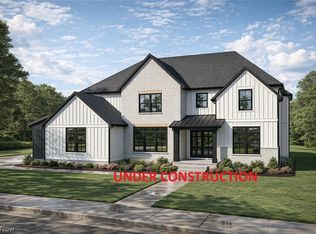 2736 Rocky Ridge Dr, Westlake, OH 44145