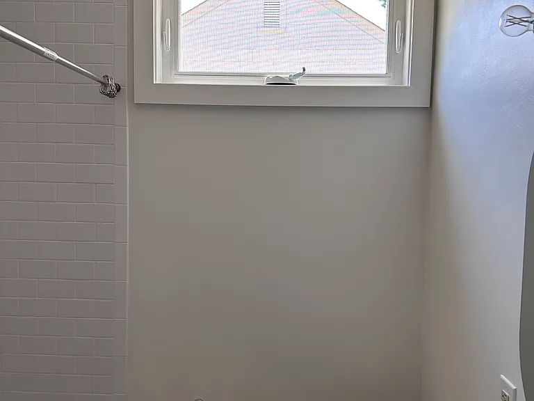 418 Pickens Ct — Photo 1