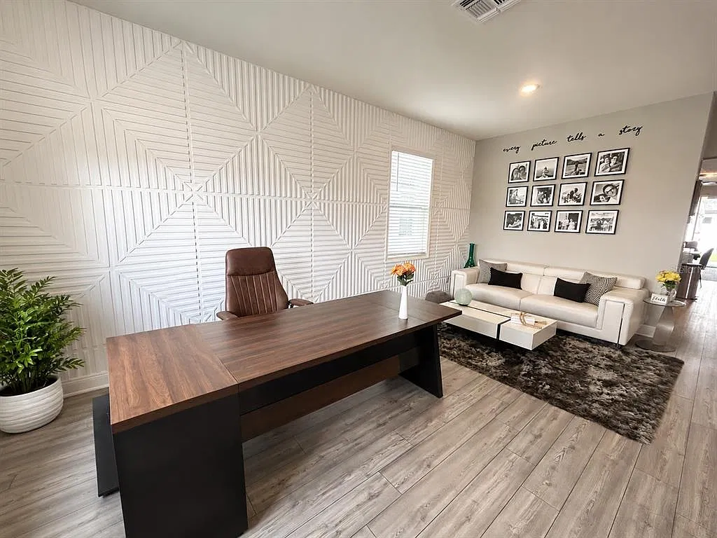 4 bed, 2.0 bath, 1850 sqft, $2,600 — Photo 4