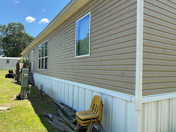 4th image of 212 Palm Harbor Dr