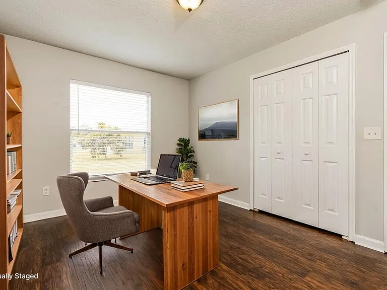 115 Pine Top Ln — Photo 15