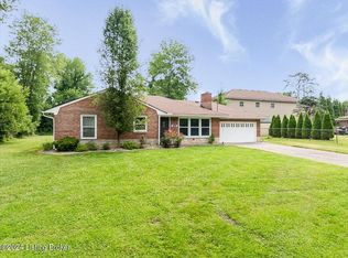 6715 Shirley Ave, Prospect, KY 40059