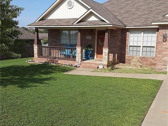 2nd image of 2517 Griffin St