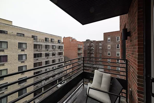 Rented by Twin Group | media 51