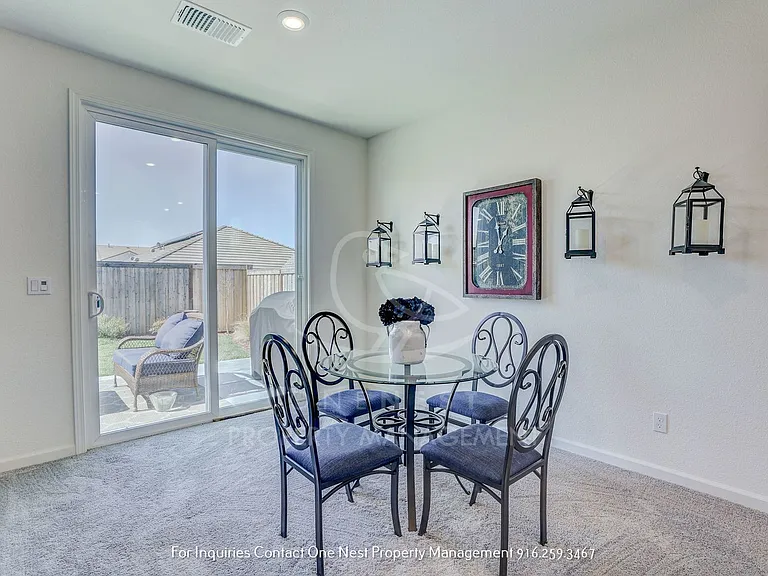 258 Martos Ct — Photo 9