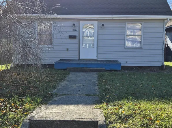 136 E Victoria St, South Bend, IN 46614