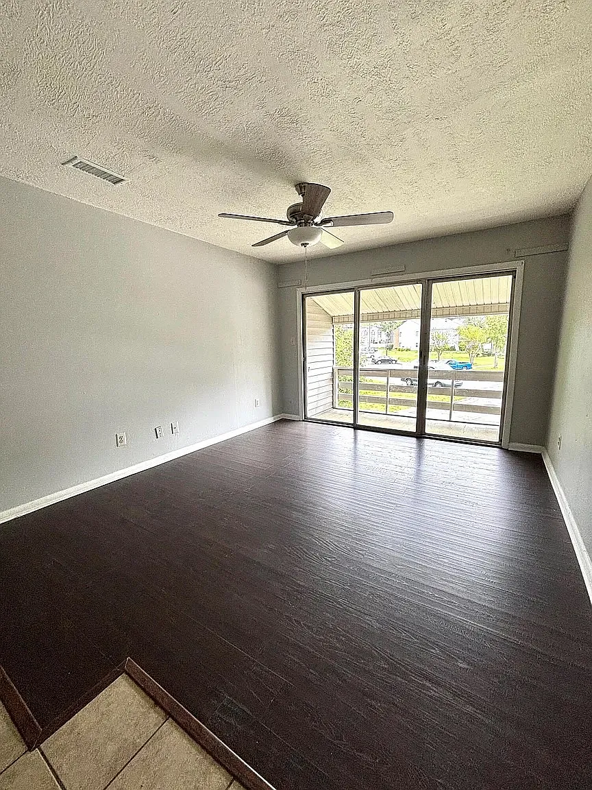 1017 Stevens Creek - G186 — Photo 4