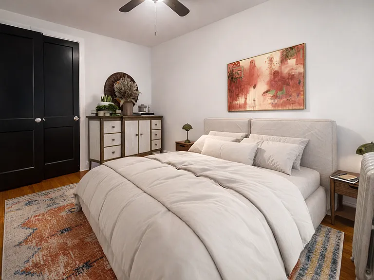 114 Clyde Ave — Photo 10