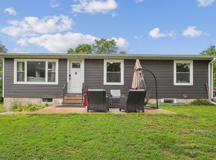 427 Maple St, Janesville, IA 50647