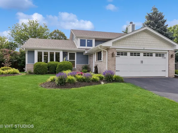 3 Starwood Ct, Bolingbrook, IL 60490