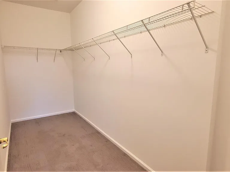 635 Timberlake Dr — Photo 11