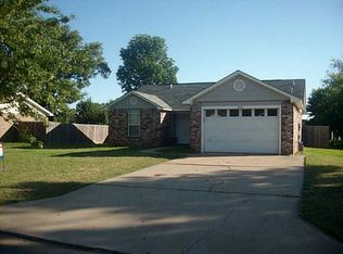 1916 Whippoorwill Dr, Greenwood, AR 72936