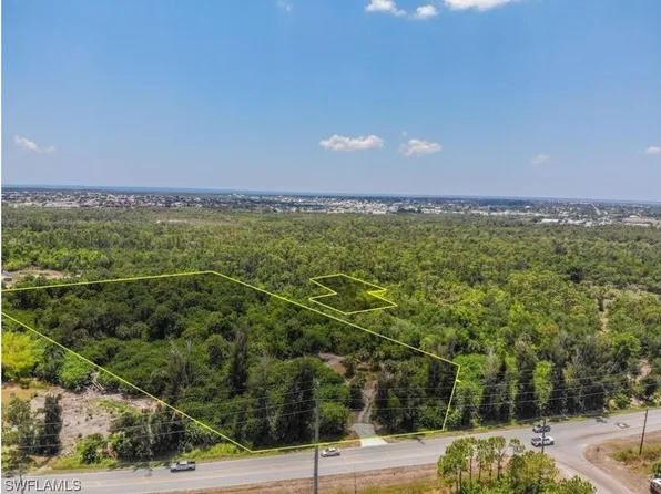 3211 Taylor Rd, Punta Gorda, FL 33950