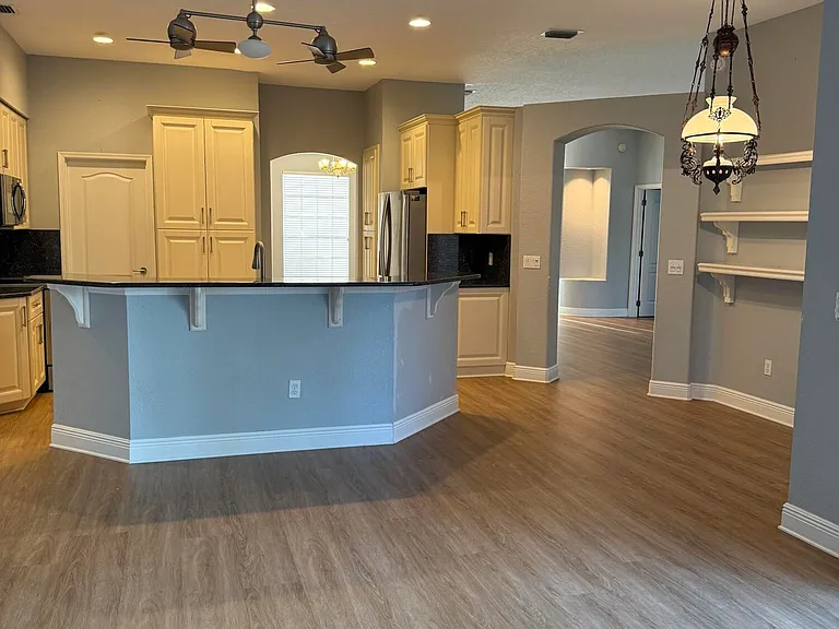 751 Carriage Hill Rd — Photo 6