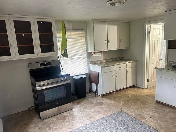 5th image of 10 N Buckles Ave #10B-1/2