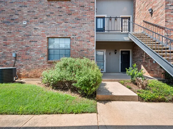 411 Pebble Way APT 147, Arlington, TX 76006