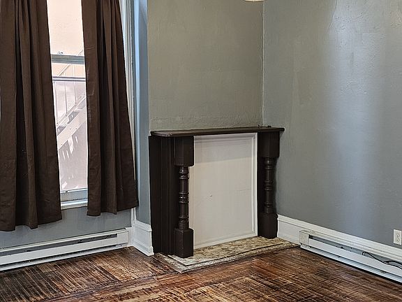 5th image of 508 W 4th St APT 2