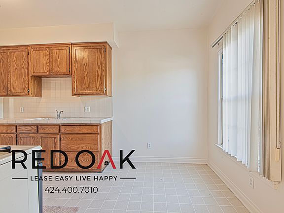 5th image of 7815 Crenshaw Blvd APT 5