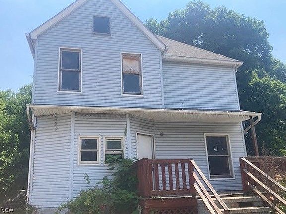 3rd image of 689 E 102nd St