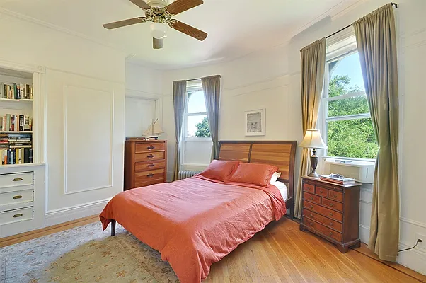 Sold by Corcoran | media 21