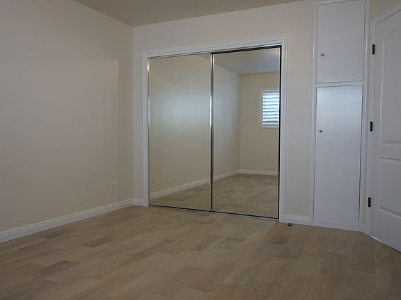 Master bedroom with en-suite bathroom
