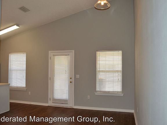 3rd image of 7551 Cliff Cottage Ct