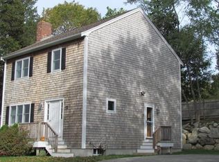 13 Cedar St, Kingston, MA 02364