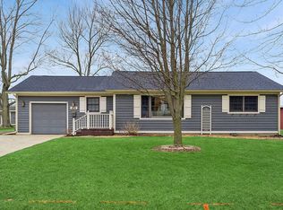 404 Sherwood Ave, Three Oaks, MI