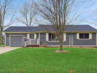 404 Sherwood Ave, Three Oaks, MI, 49128