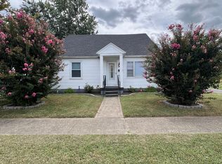 2012 W 3rd St, Owensboro, KY 42301