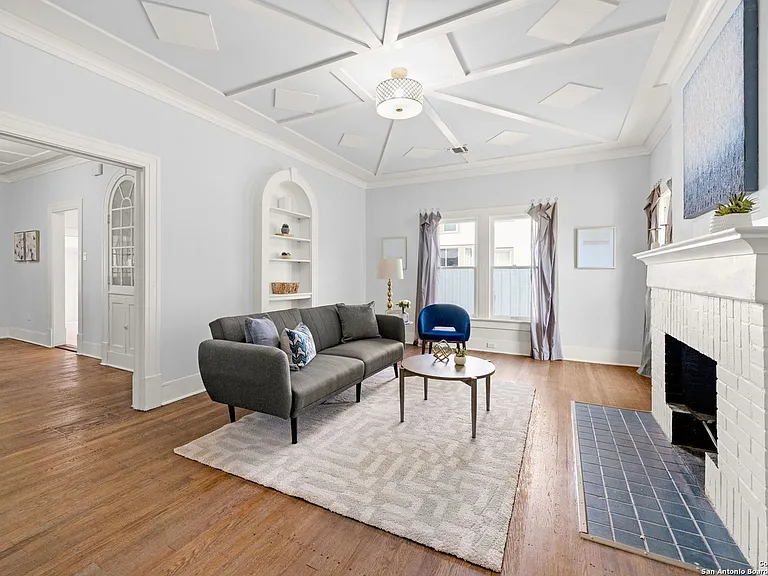 1606 W Mulberry Ave — Photo 20