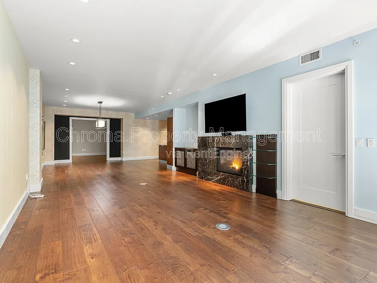 311 NW 12th Ave #204 — Photo 3