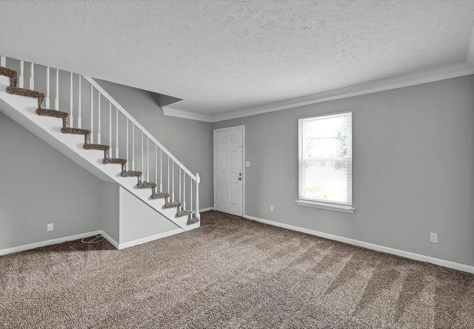 2 bed, 1.5 bath, 900 sqft, $1,125 — Photo 4