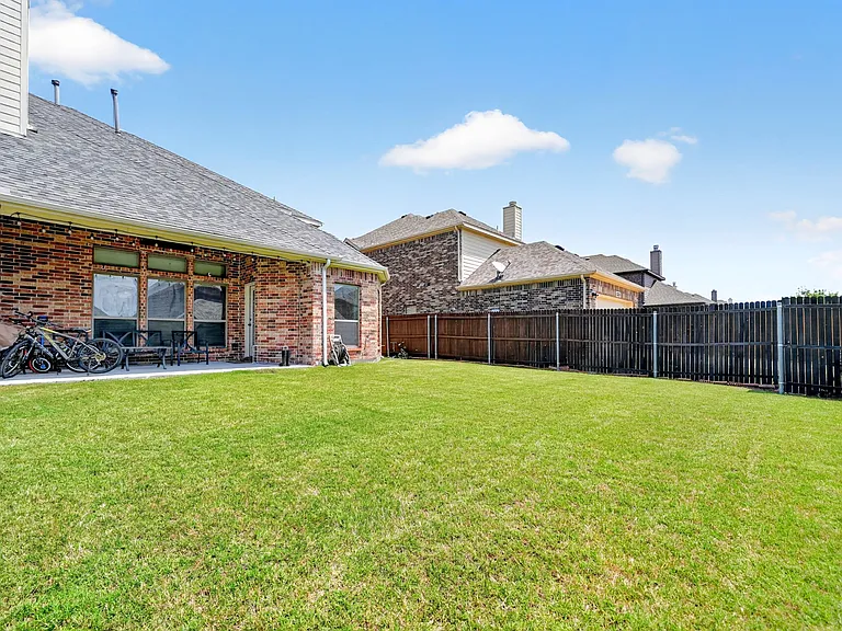 12305 Belmeade Dr — Photo 55