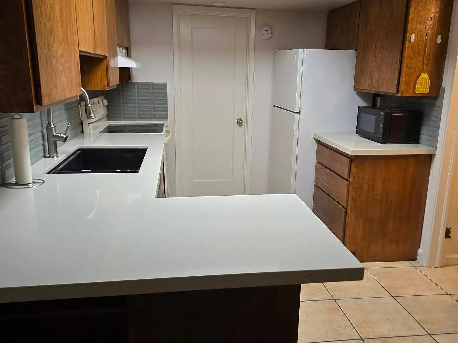 1 bed, 800 sqft, $1,199 — Photo 3