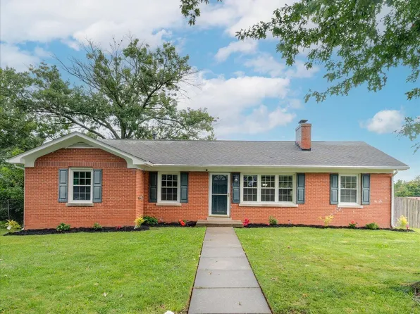 501 Nottaway Dr, Nicholasville, KY 40356