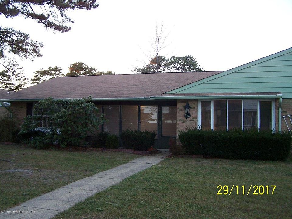 1st image of 56A Buckingham Dr
