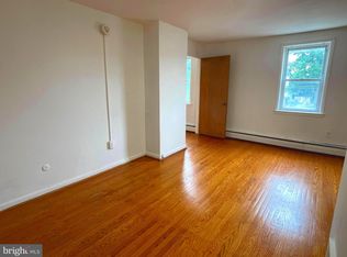 6649 Hegerman St, Philadelphia, PA 19135