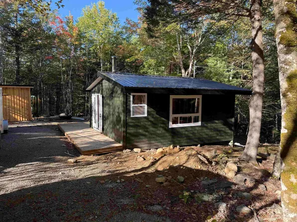 21 Beechwood Ridge Rd, Queens, NS B0T 1E0