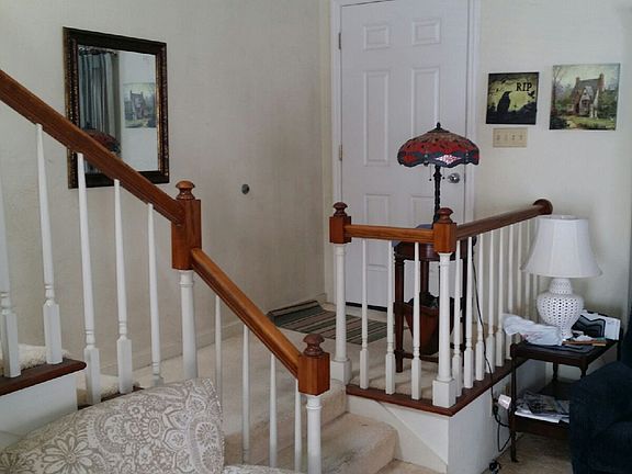 4th image of 315 E Glenview #1