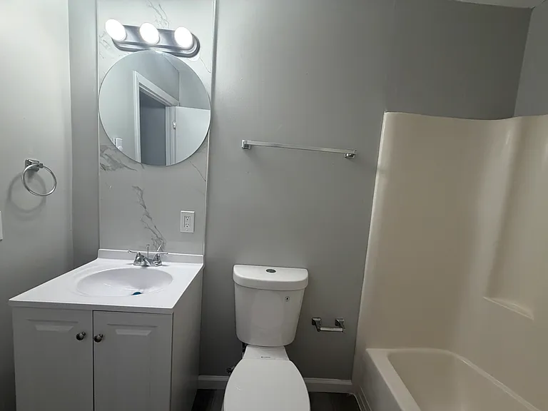 72 Dallas Ave #17A — Photo 6