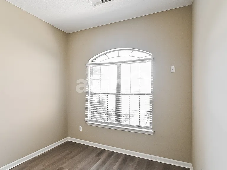 5216 Rockyford Ln — Photo 14
