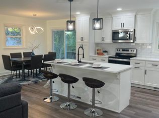 2317 Belmont Dr, Decatur, GA 30032