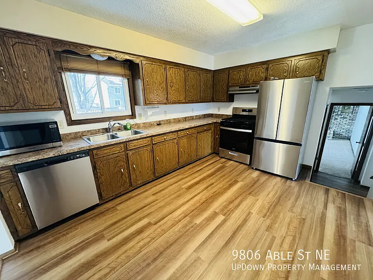 9806 Able St NE — Photo 12