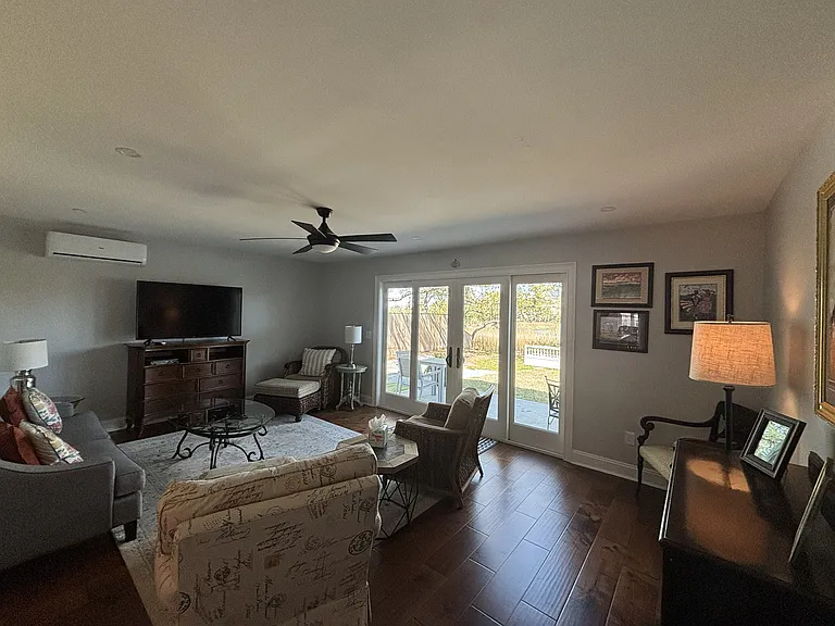 152 Gordon St — Photo 7