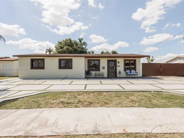 7930 NW 185th St, Hialeah, FL 33015