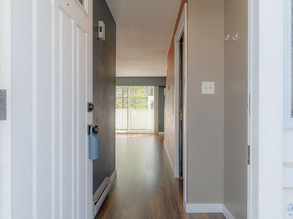 3rd image of 4217 8th Ave