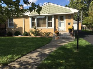 7148 W Monroe St, Niles, IL 60714